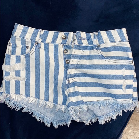 Roxy Denim Striped Shorts - Picture 4 of 11